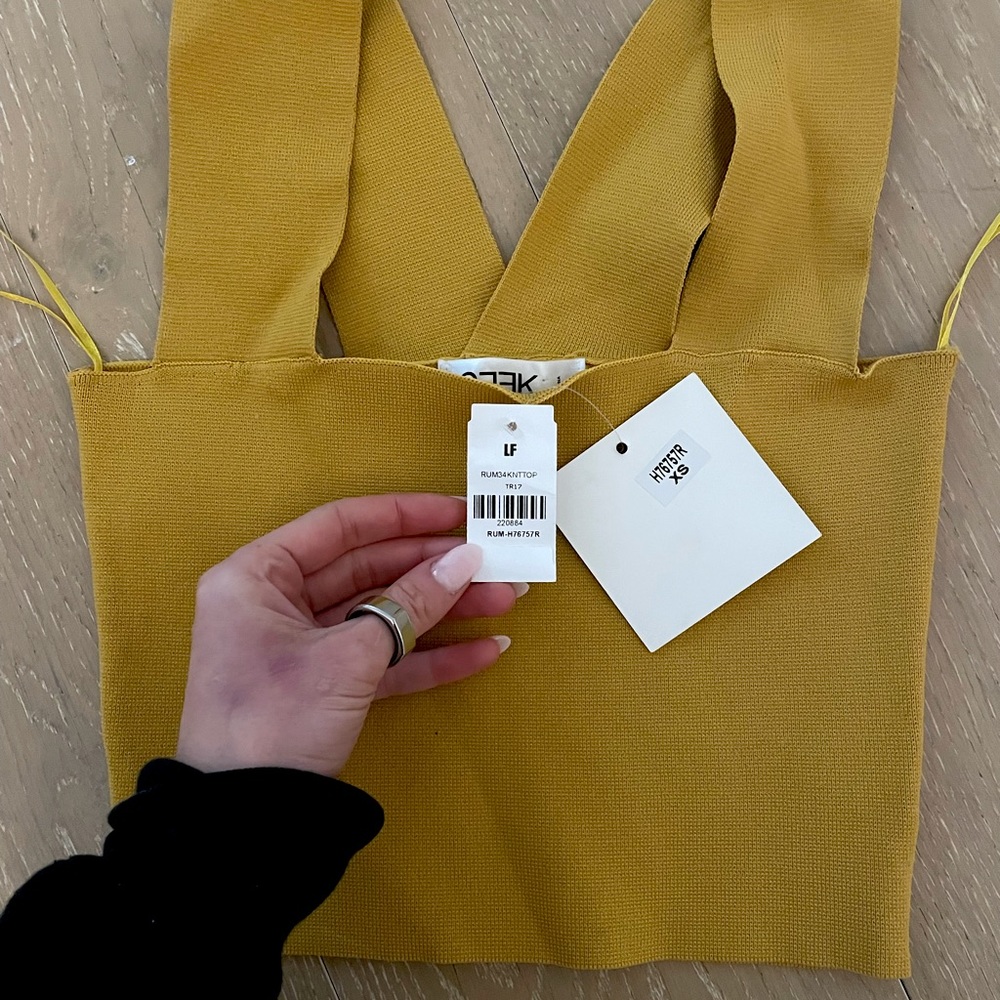 Seek the label crop top, never been worn, tags still on